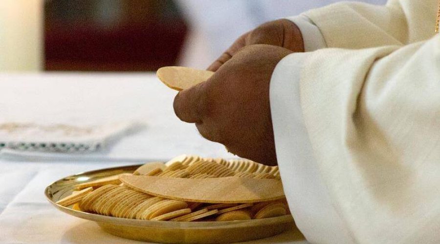 eucaristia-celebracao-1